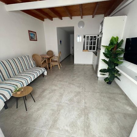 Apartamentos Elena Lajares Luaran gambar