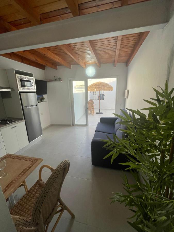 Apartamentos Elena Lajares Luaran gambar