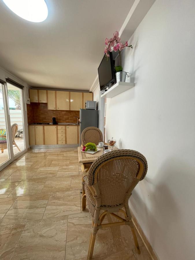 Apartamentos Elena Lajares Luaran gambar